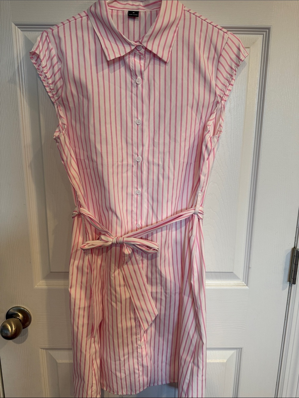 Shein Sleeveless Pink & White Pin Stripe Dress